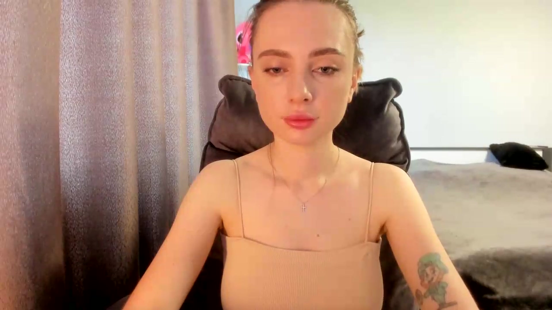 Gallery image thumbnail from Iam_Sasha's myfreecams stream on, 07/01/2026, 08:29 image 14 of 20