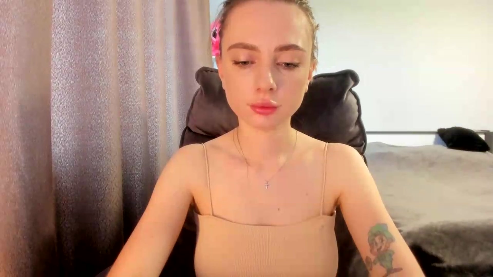 Gallery image thumbnail from Iam_Sasha's myfreecams stream on, 07/01/2026, 08:29 image 10 of 20