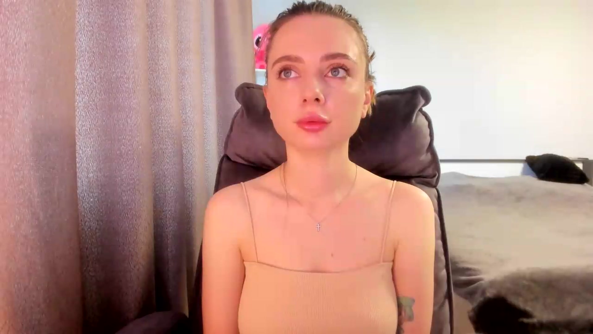 Gallery image thumbnail from Iam_Sasha's myfreecams stream on, 07/01/2026, 08:29 image 13 of 20