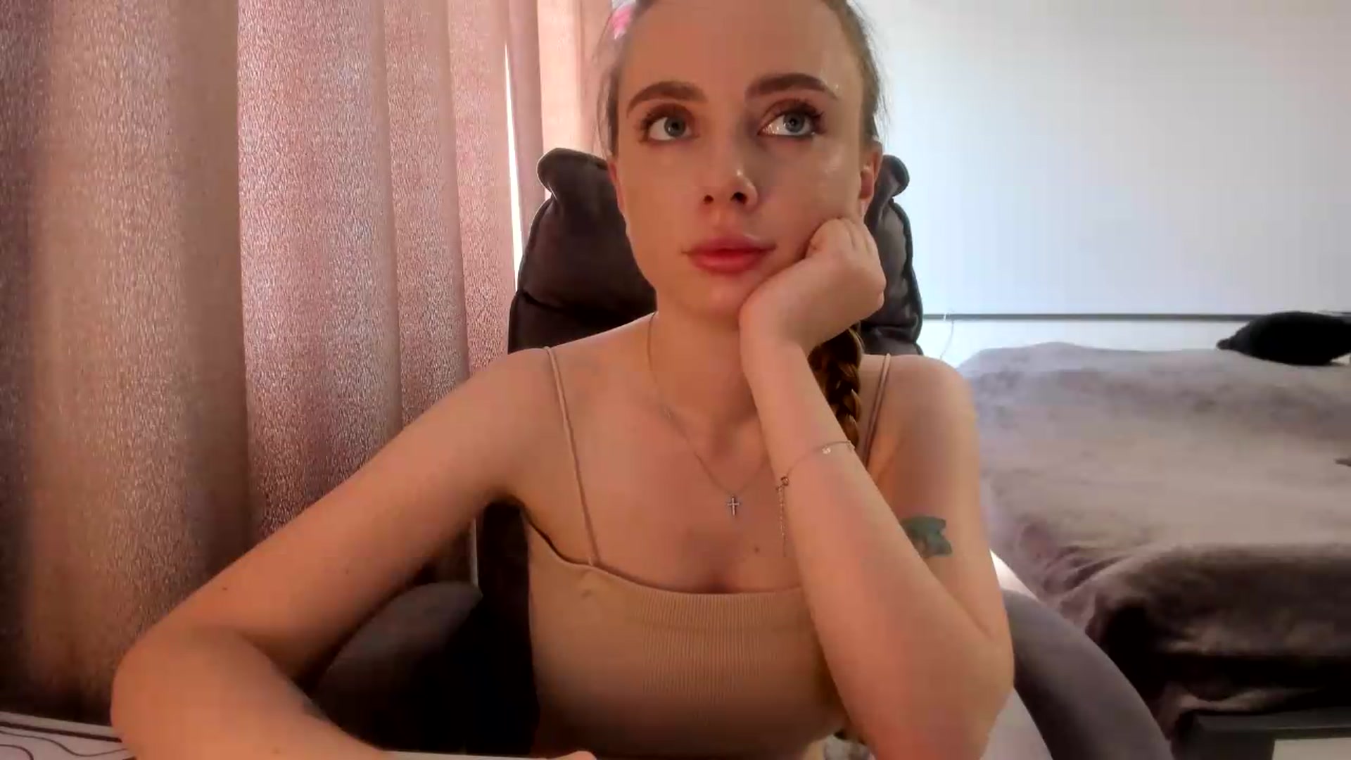 Gallery image thumbnail from Iam_Sasha's myfreecams stream on, 07/01/2026, 14:17 image 3 of 20