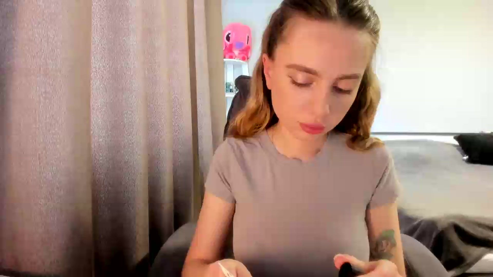 Gallery image thumbnail from Iam_Sasha's myfreecams stream on, 07/02/2026, 09:59 image 2 of 20