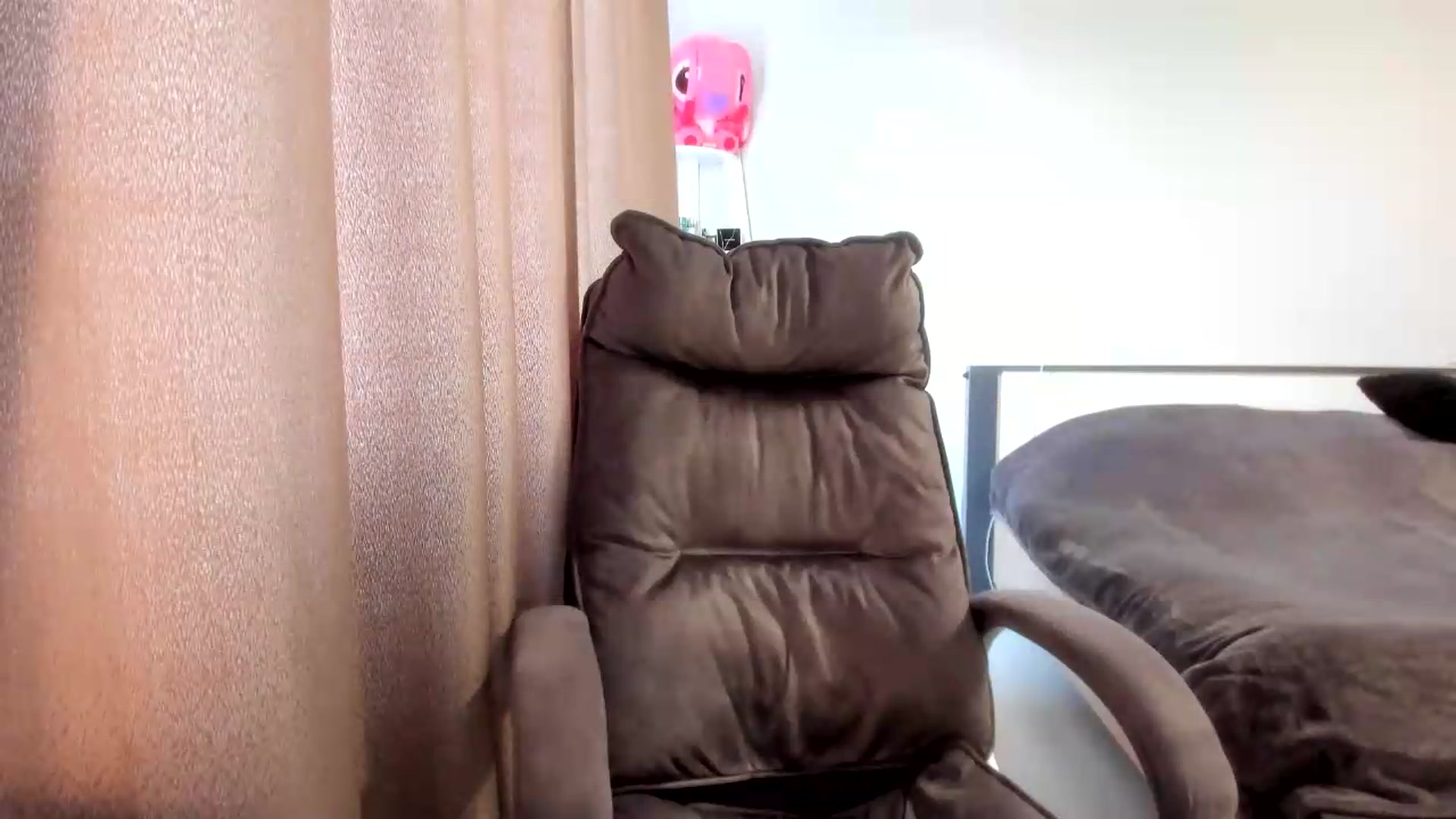 Gallery image thumbnail from Iam_Sasha's myfreecams stream on, 07/03/2026, 11:44 image 6 of 20