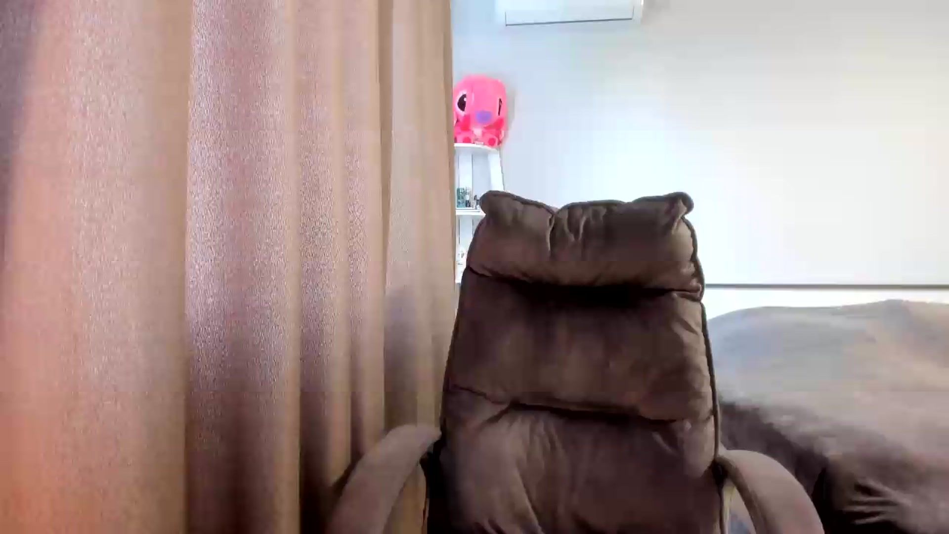 Gallery image thumbnail from Iam_Sasha's myfreecams stream on, 07/07/2026, 08:56 image 1 of 20