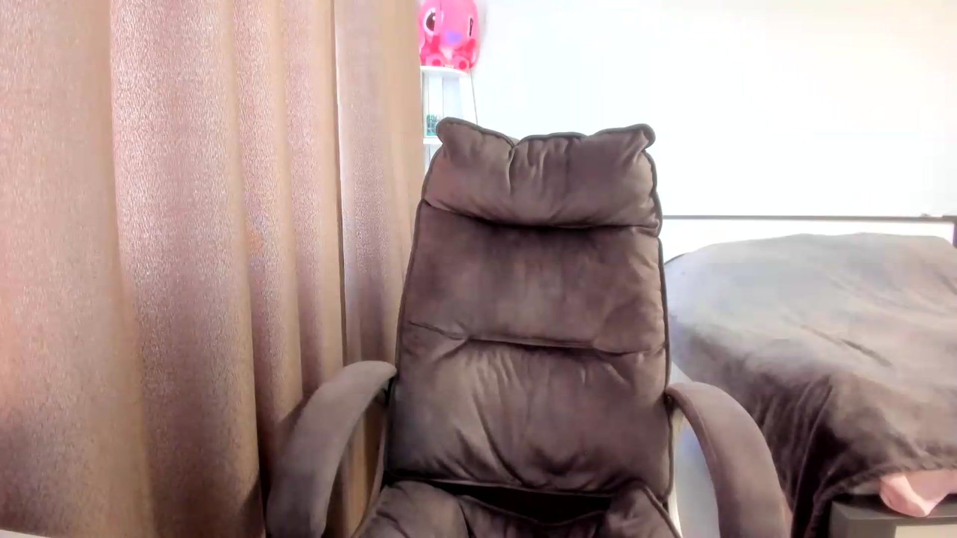 Gallery image thumbnail from Iam_Sasha's myfreecams stream on, 07/09/2026, 10:51 image 8 of 20