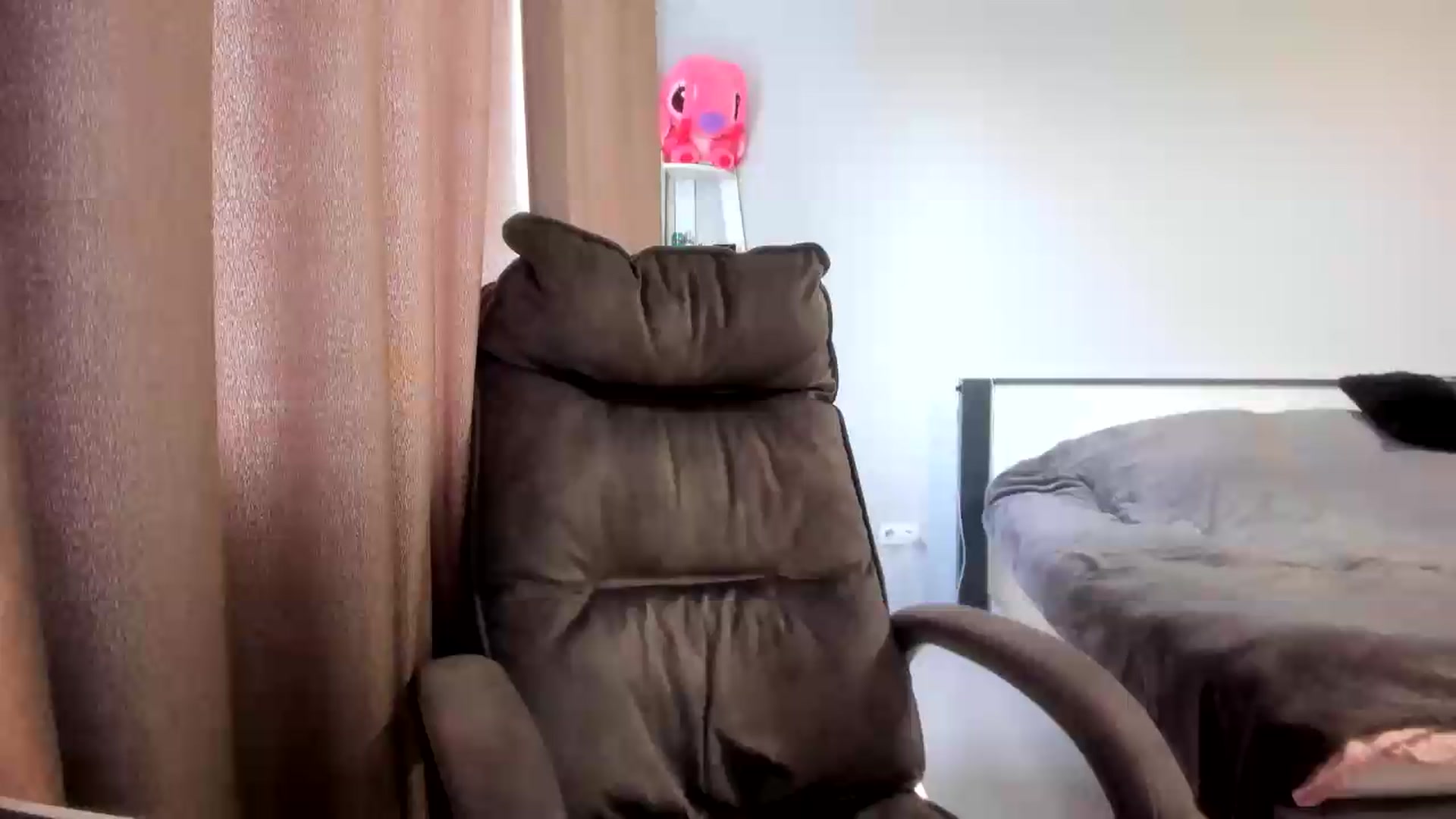 Gallery image thumbnail from Iam_Sasha's myfreecams stream on, 07/10/2026, 10:15 image 6 of 20