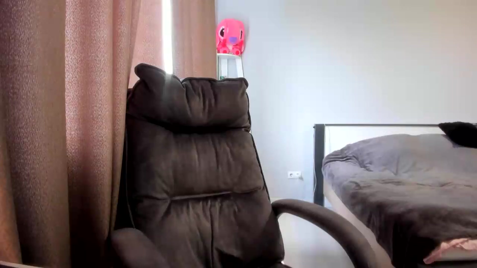 Gallery image thumbnail from Iam_Sasha's myfreecams stream on, 07/10/2026, 10:15 image 9 of 20