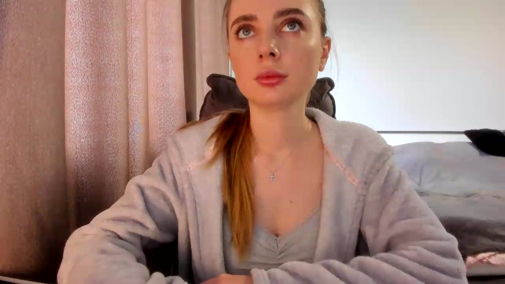 Gallery image thumbnail from Iam_Sasha's myfreecams stream on, 07/10/2026, 10:15 image 3 of 20