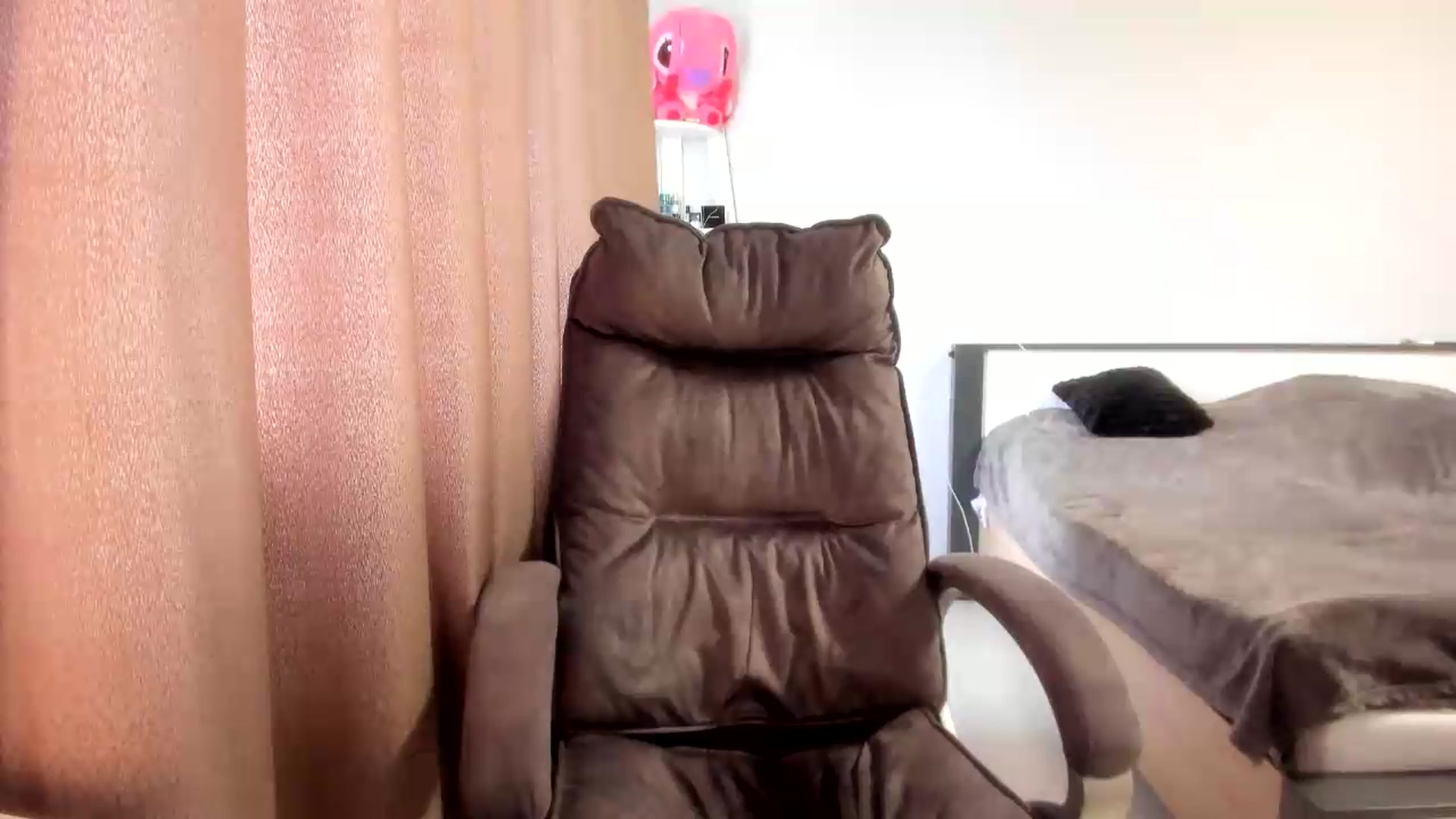 Gallery image thumbnail from Iam_Sasha's myfreecams stream on, 07/14/2026, 11:52 image 9 of 20
