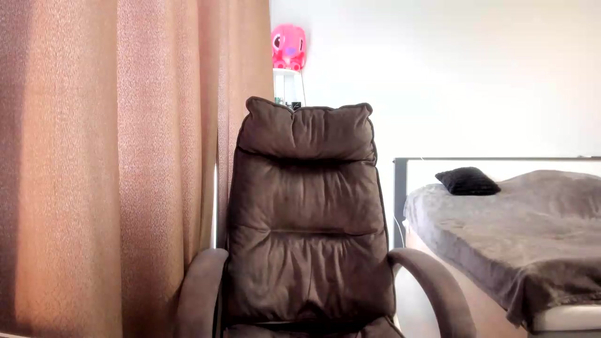 Gallery image thumbnail from Iam_Sasha's myfreecams stream on, 07/14/2026, 11:52 image 19 of 20
