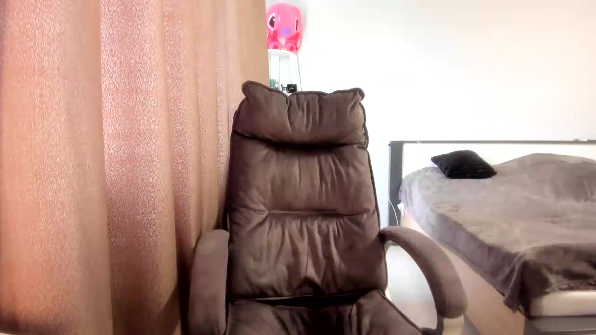 Gallery image thumbnail from Iam_Sasha's myfreecams stream on, 07/14/2026, 11:52 image 10 of 20
