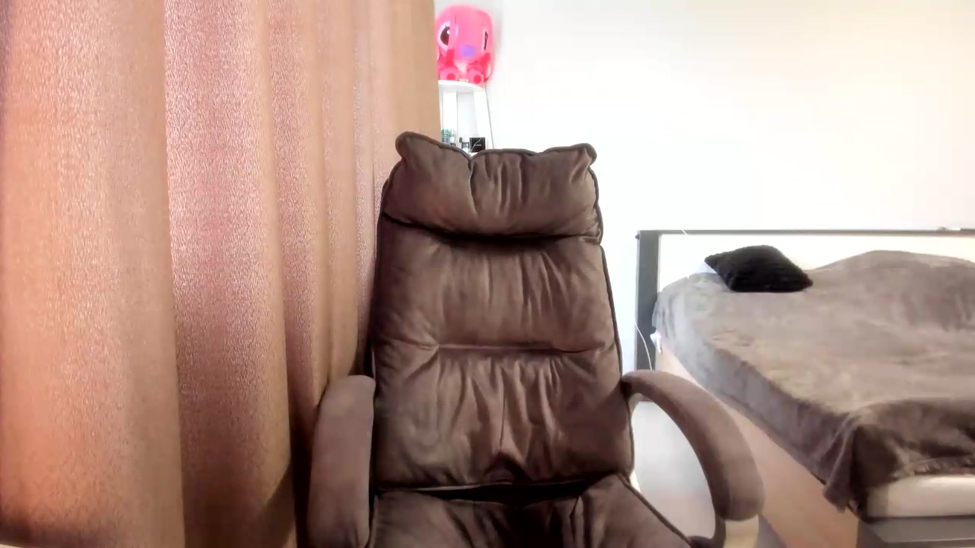 Gallery image thumbnail from Iam_Sasha's myfreecams stream on, 07/14/2026, 11:52 image 12 of 20