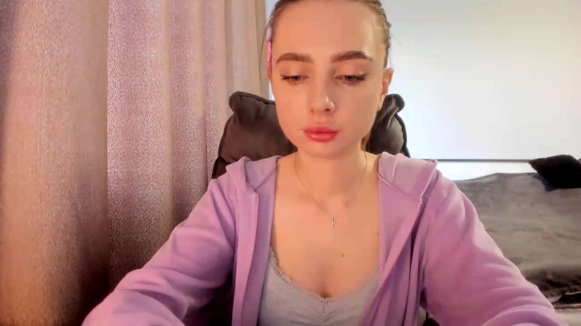 Gallery image thumbnail from Iam_Sasha's myfreecams stream on, 07/15/2026, 08:45 image 7 of 20
