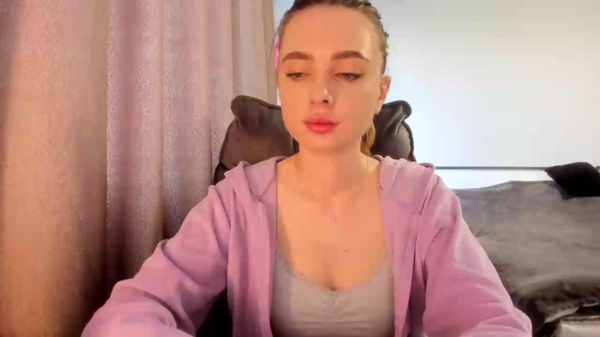 Gallery image thumbnail from Iam_Sasha's myfreecams stream on, 07/15/2026, 08:45 image 1 of 20