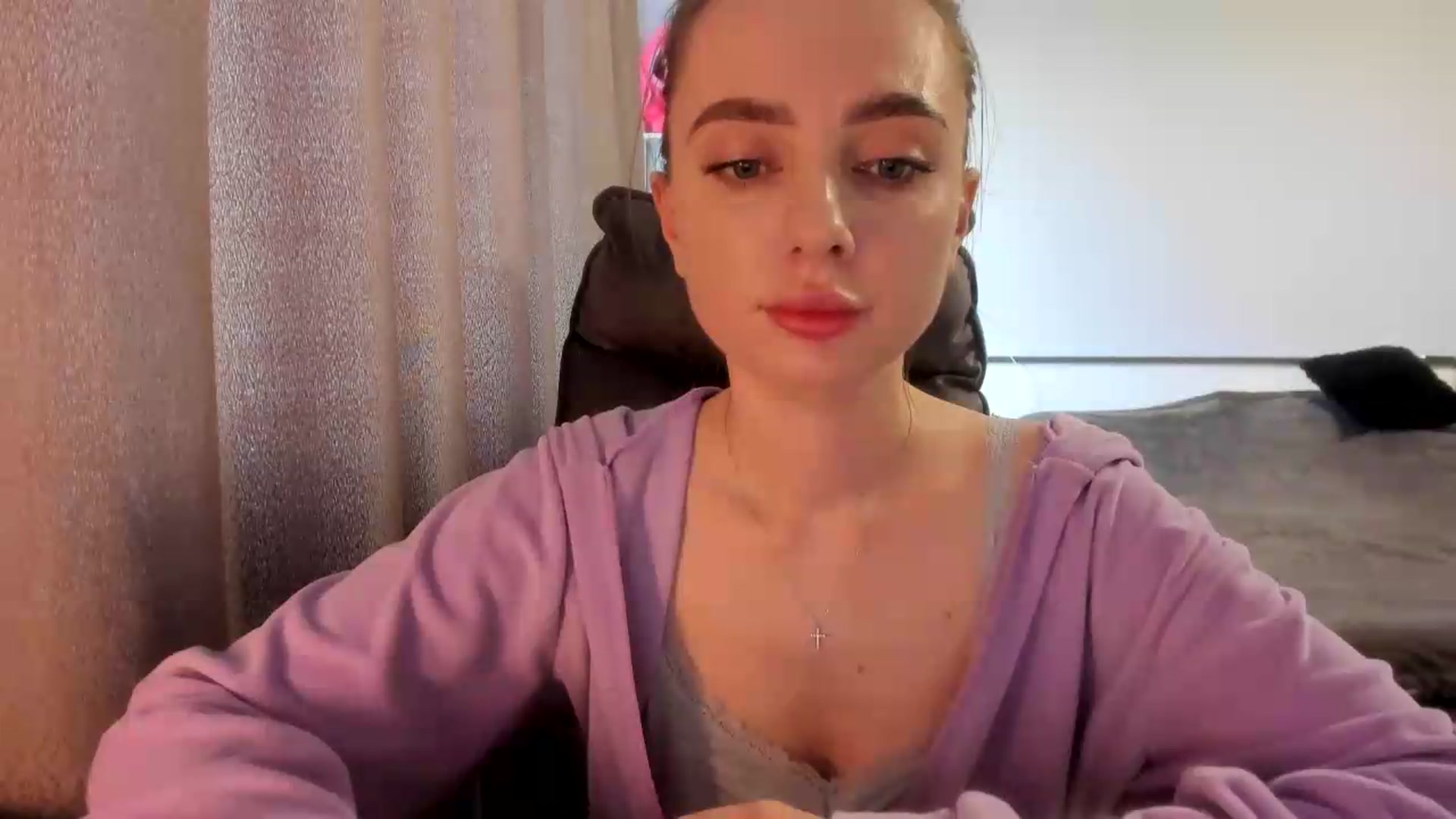 Gallery image thumbnail from Iam_Sasha's myfreecams stream on, 07/15/2026, 12:38 image 10 of 20