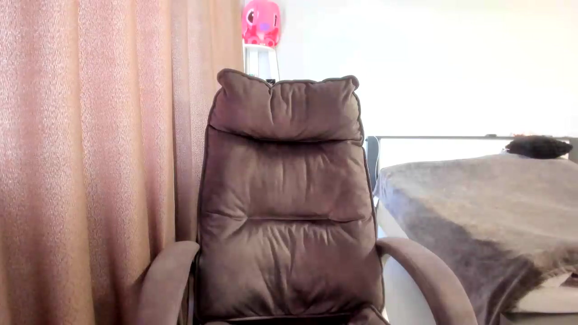 Gallery image thumbnail from Iam_Sasha's myfreecams stream on, 07/17/2026, 09:42 image 8 of 20
