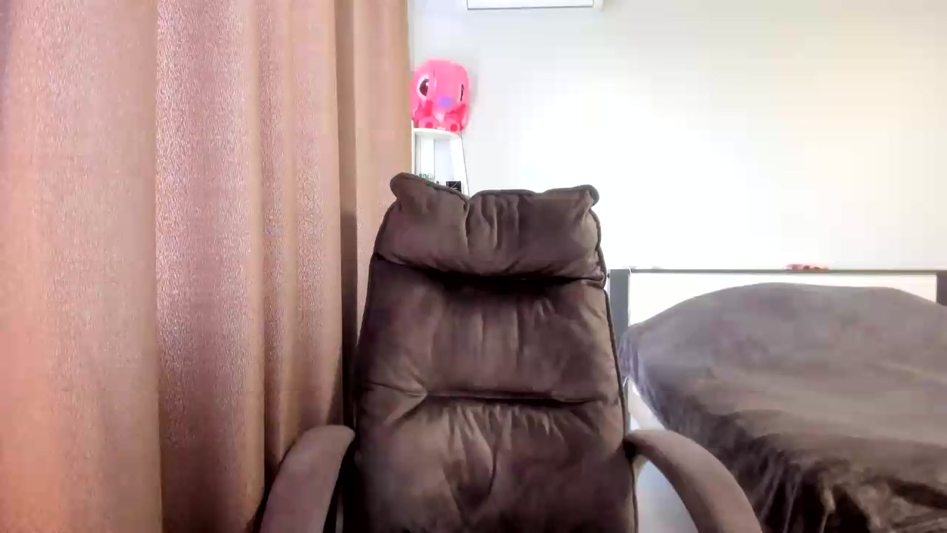 Gallery image thumbnail from Iam_Sasha's myfreecams stream on, 07/20/2026, 09:04 image 11 of 20