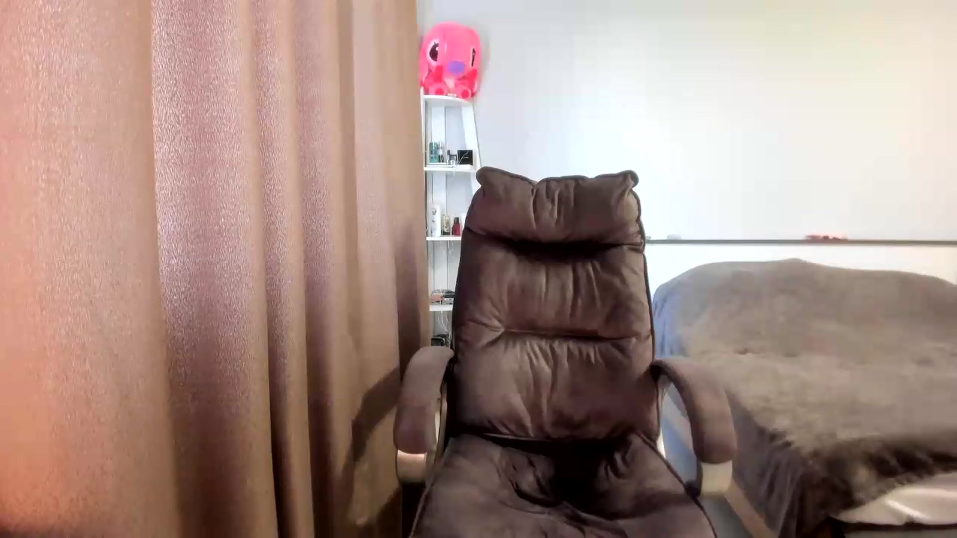 Gallery image thumbnail from Iam_Sasha's myfreecams stream on, 07/21/2026, 09:08 image 14 of 20