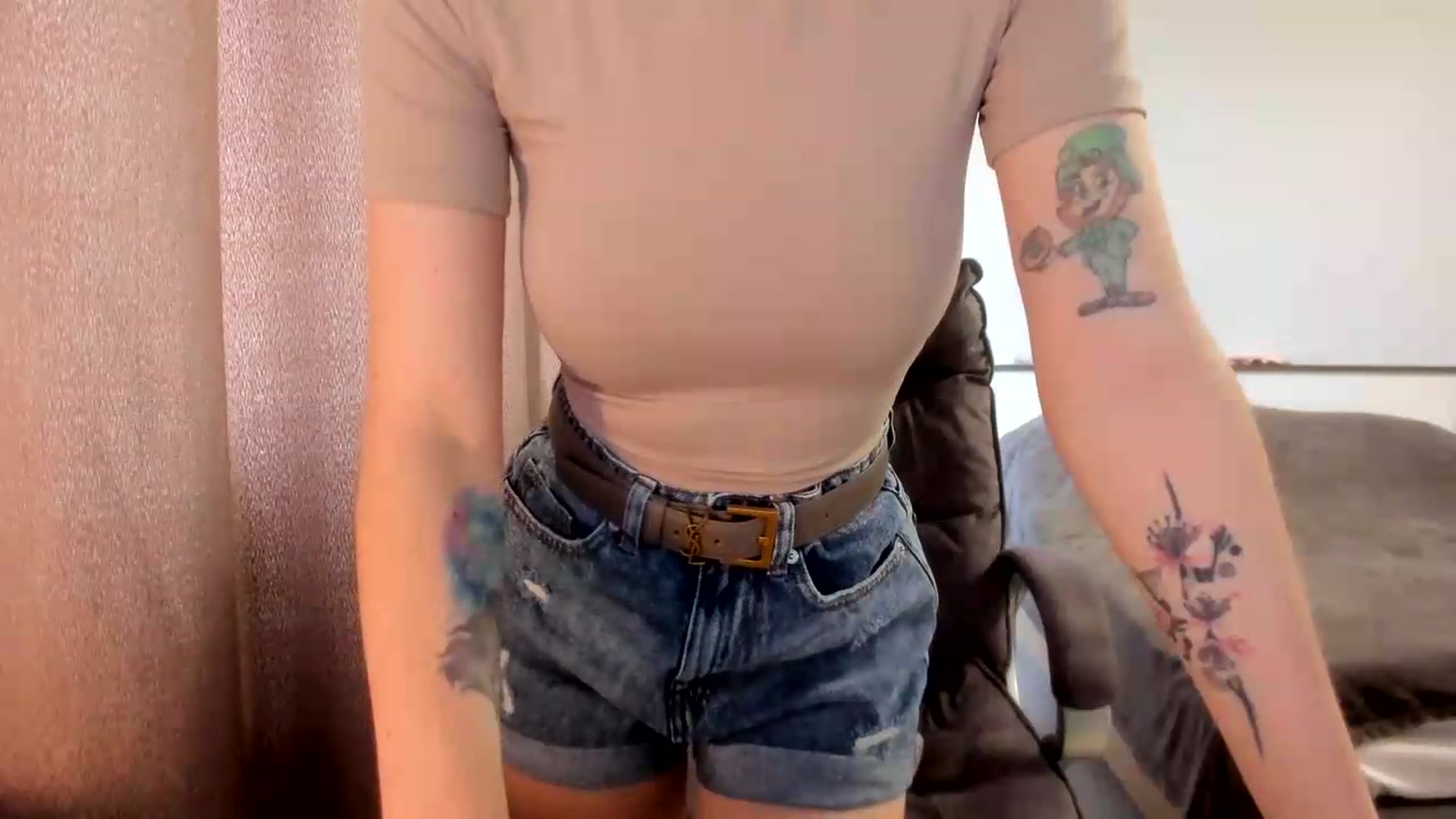 Gallery image thumbnail from Iam_Sasha's myfreecams stream on, 07/21/2026, 10:48 image 5 of 20