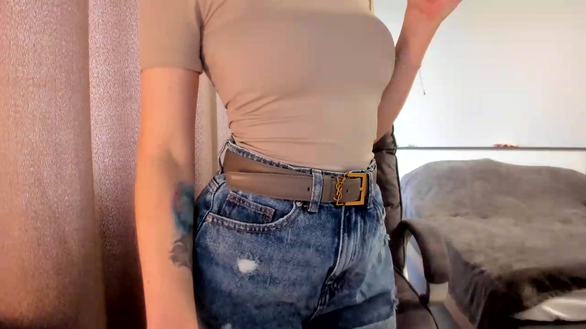 Gallery image thumbnail from Iam_Sasha's myfreecams stream on, 07/21/2026, 10:48 image 7 of 20
