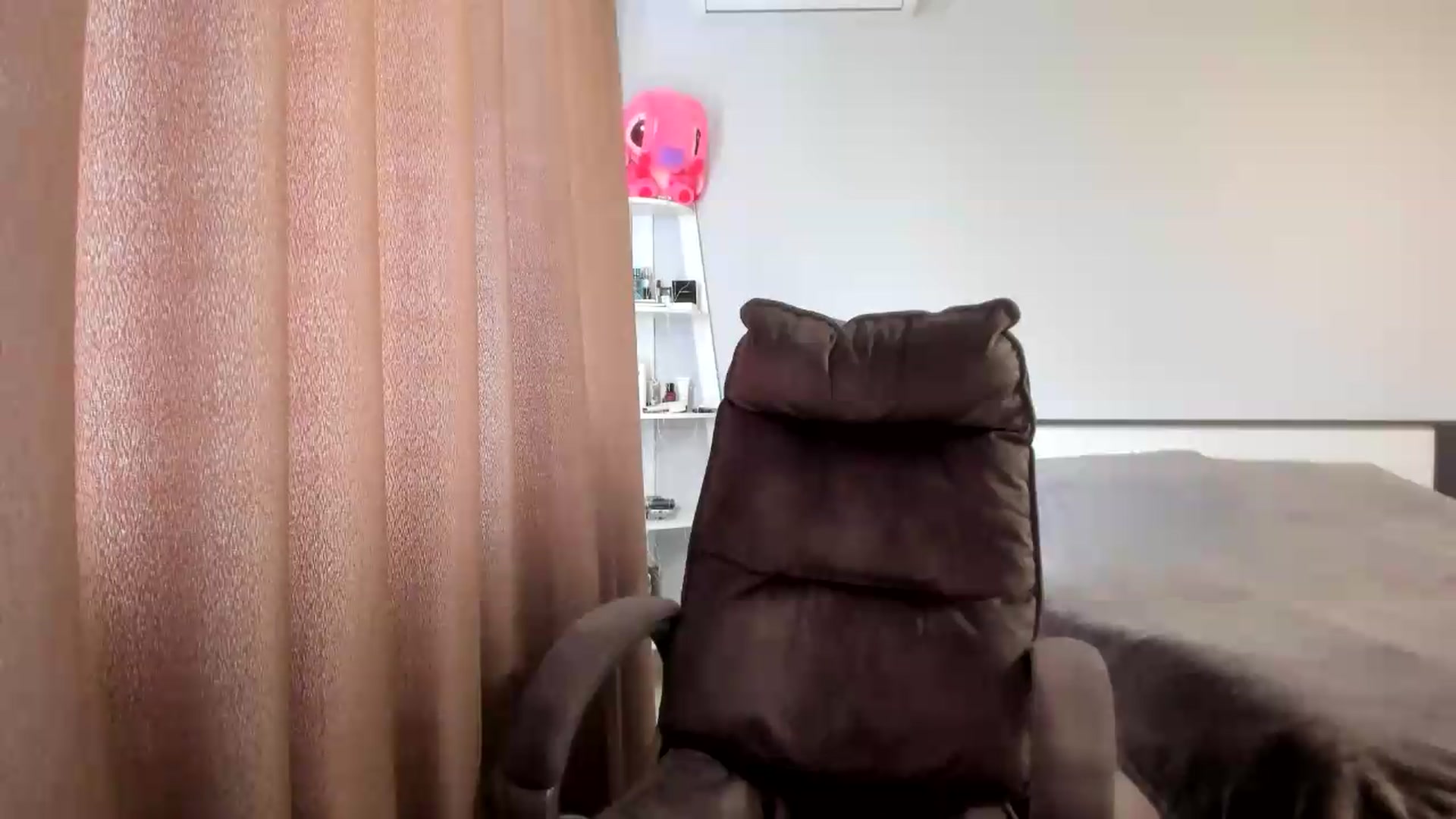 Gallery image thumbnail from Iam_Sasha's myfreecams stream on, 07/24/2026, 11:54 image 13 of 20