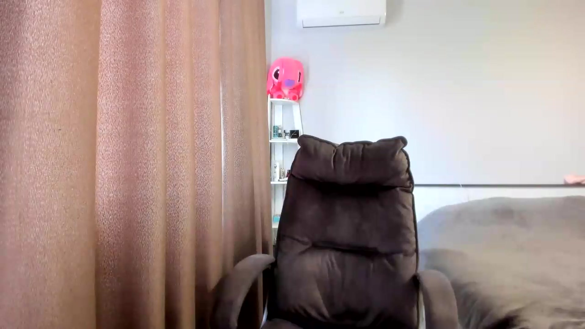 Gallery image thumbnail from Iam_Sasha's myfreecams stream on, 07/27/2026, 09:51 image 20 of 20