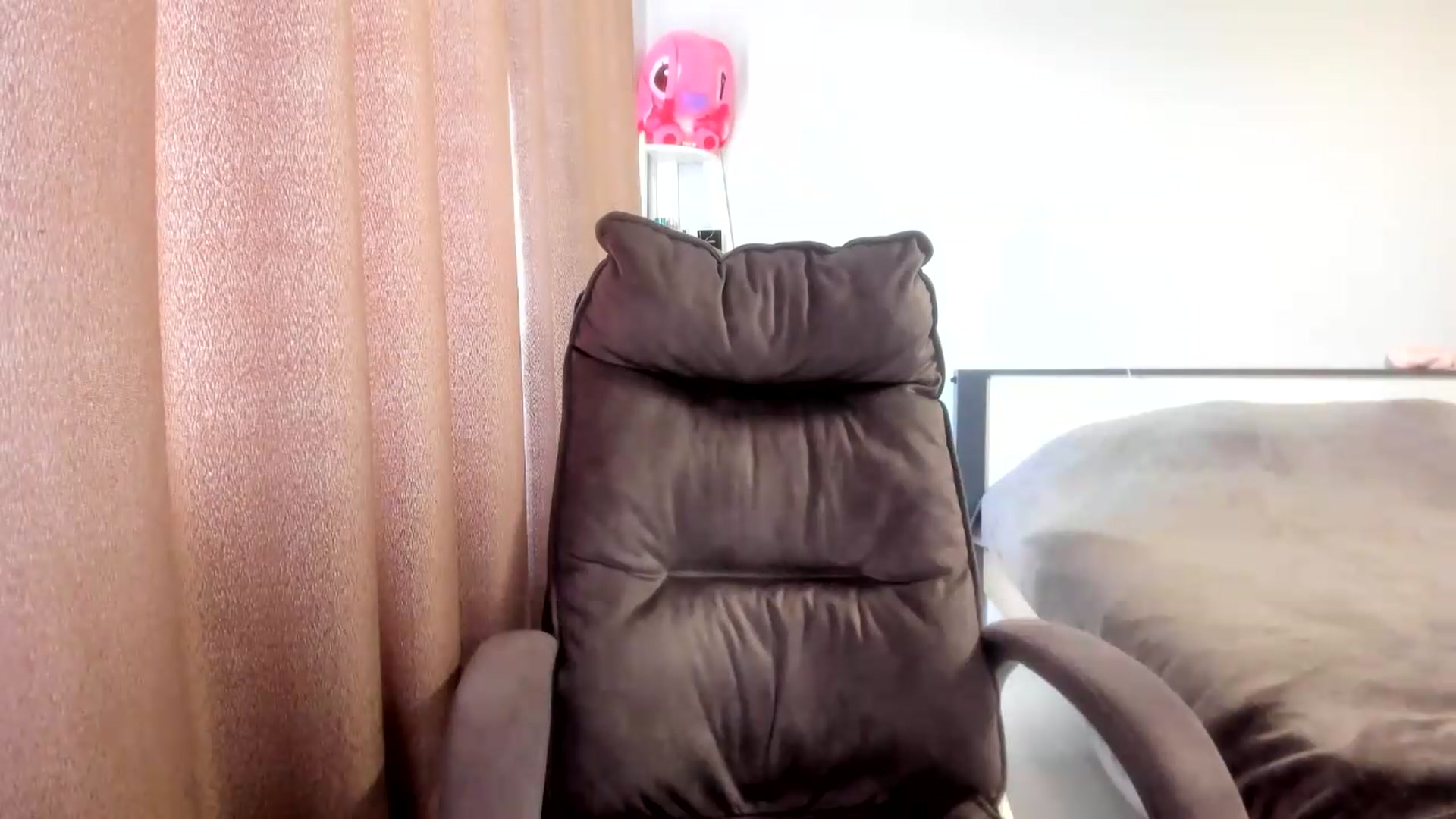 Gallery image thumbnail from Iam_Sasha's myfreecams stream on, 07/27/2026, 10:25 image 11 of 20