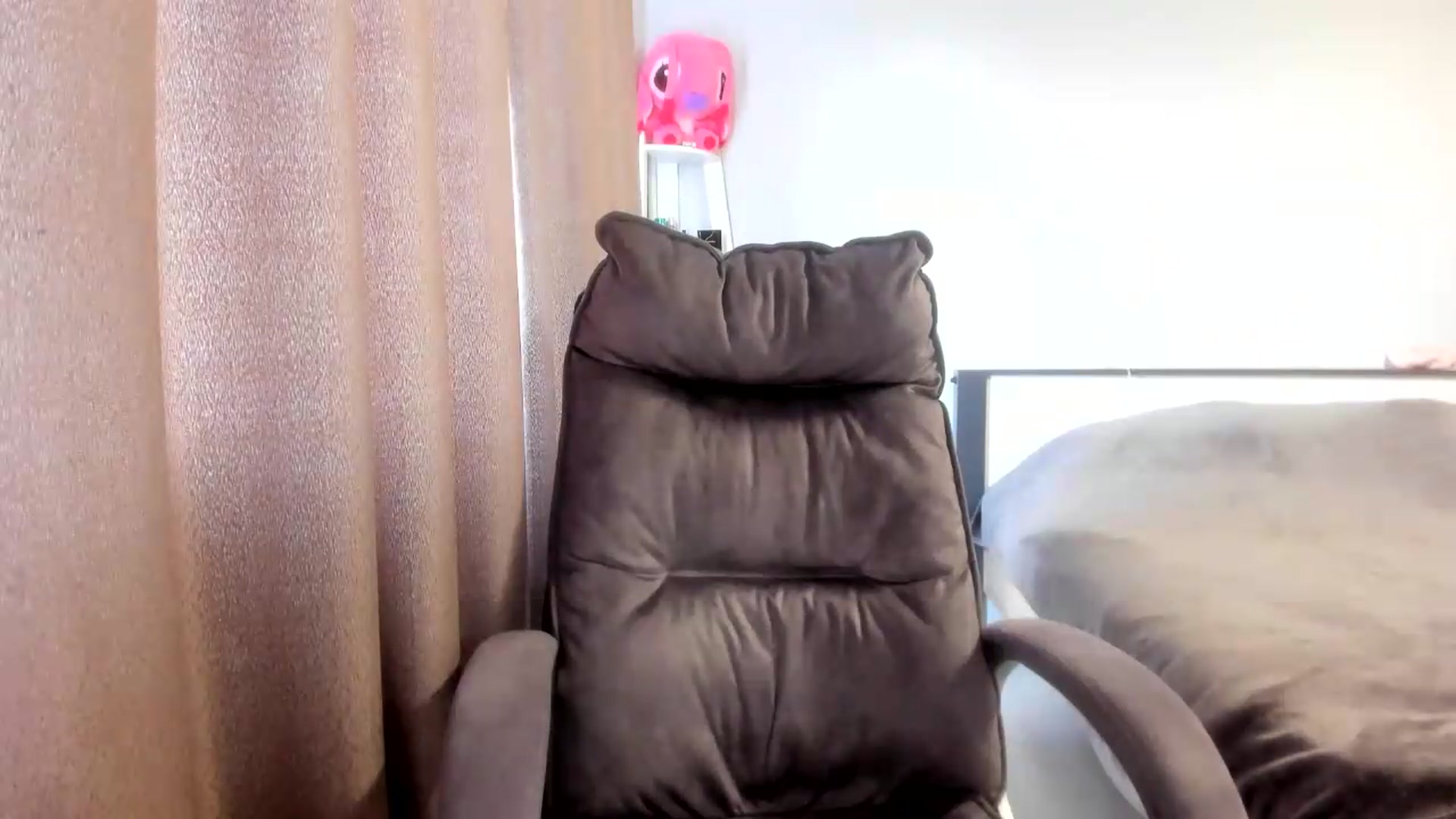 Gallery image thumbnail from Iam_Sasha's myfreecams stream on, 07/27/2026, 10:25 image 20 of 20