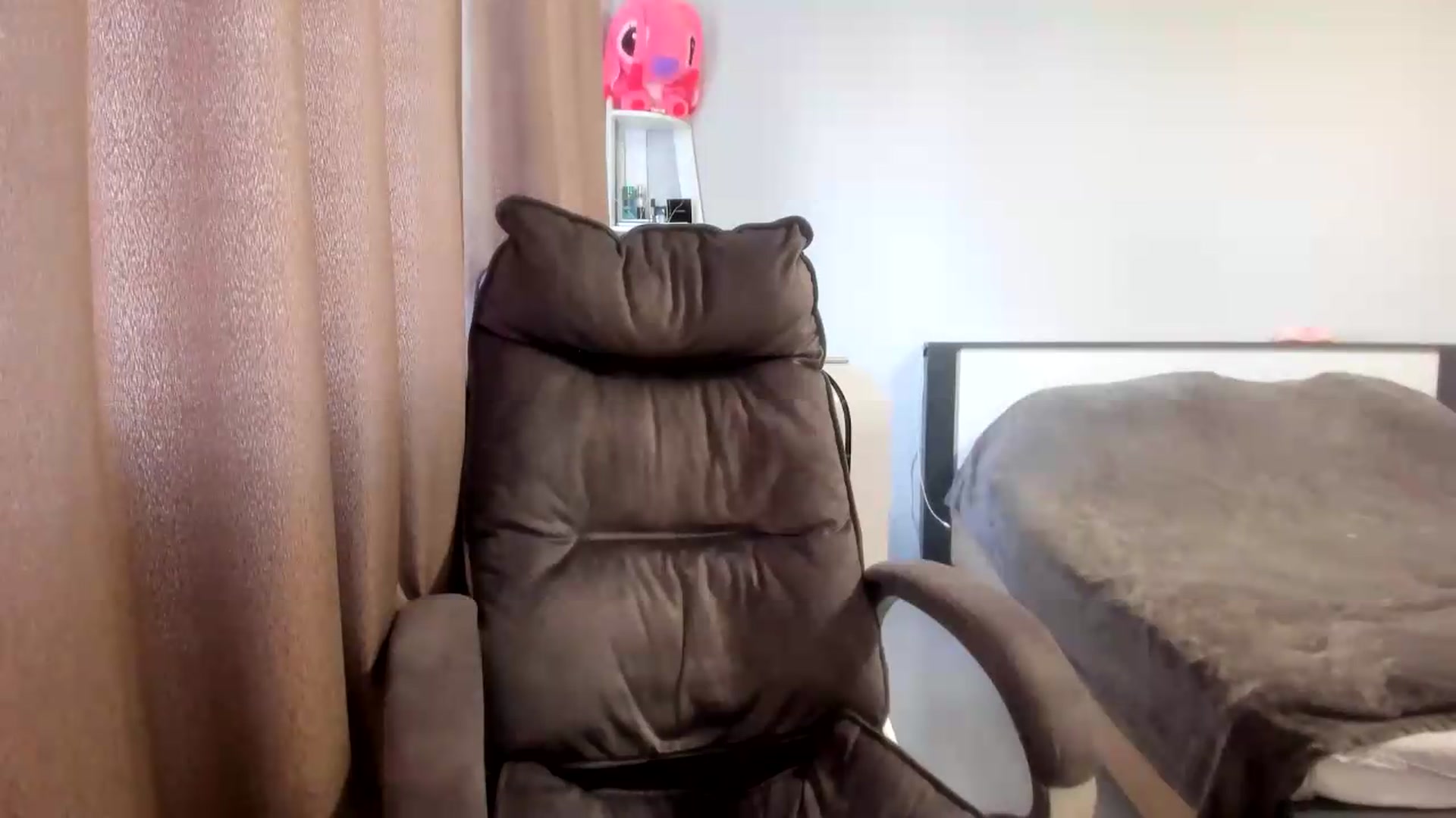 Gallery image thumbnail from Iam_Sasha's myfreecams stream on, 07/29/2026, 08:52 image 12 of 20