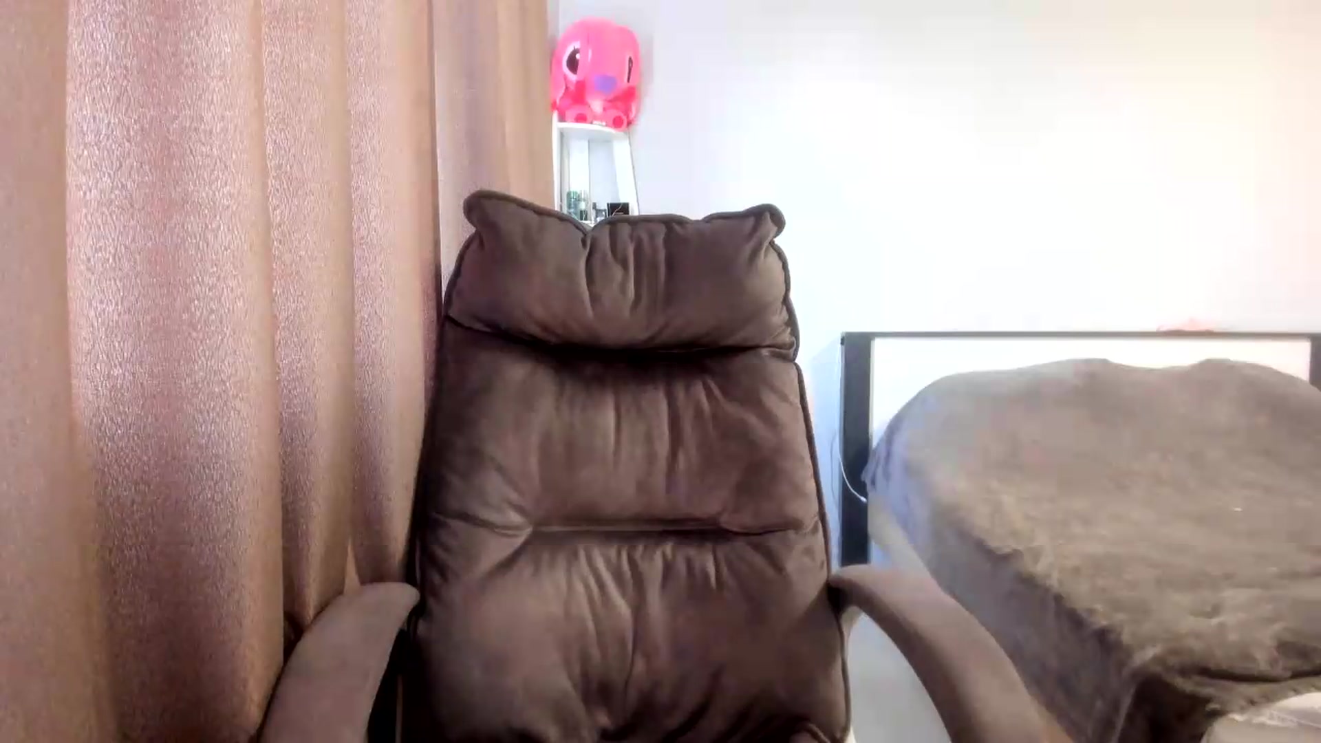 Gallery image thumbnail from Iam_Sasha's myfreecams stream on, 07/29/2026, 08:52 image 18 of 20