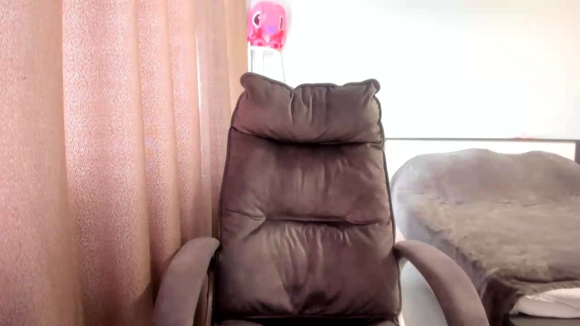 Gallery image thumbnail from Iam_Sasha's myfreecams stream on, 07/29/2026, 12:03 image 19 of 20