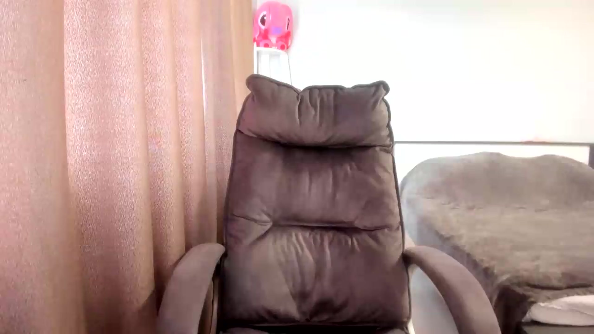 Gallery image thumbnail from Iam_Sasha's myfreecams stream on, 07/29/2026, 12:03 image 12 of 20
