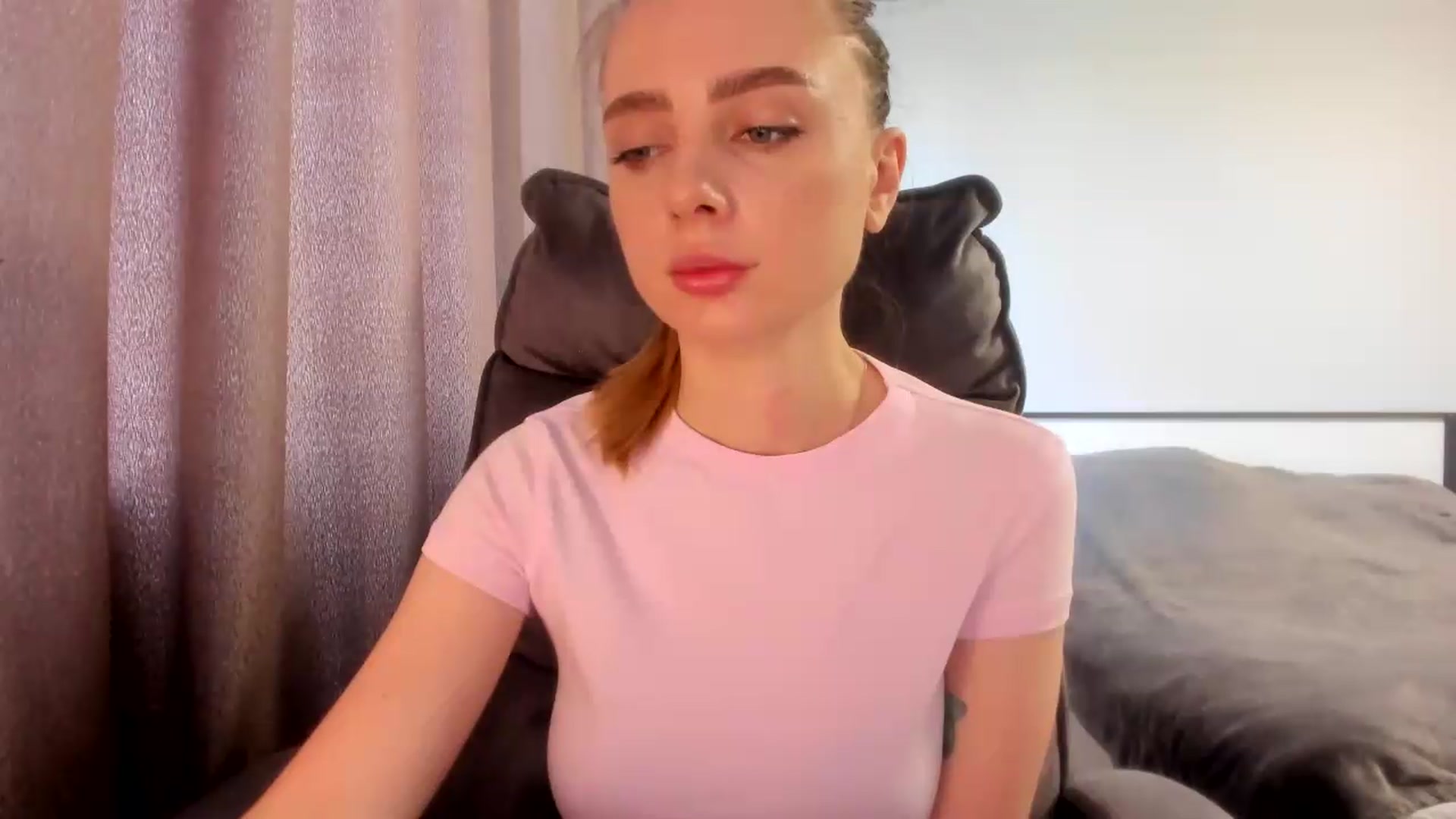 Gallery image thumbnail from Iam_Sasha's myfreecams stream on, 07/30/2026, 07:36 image 11 of 20