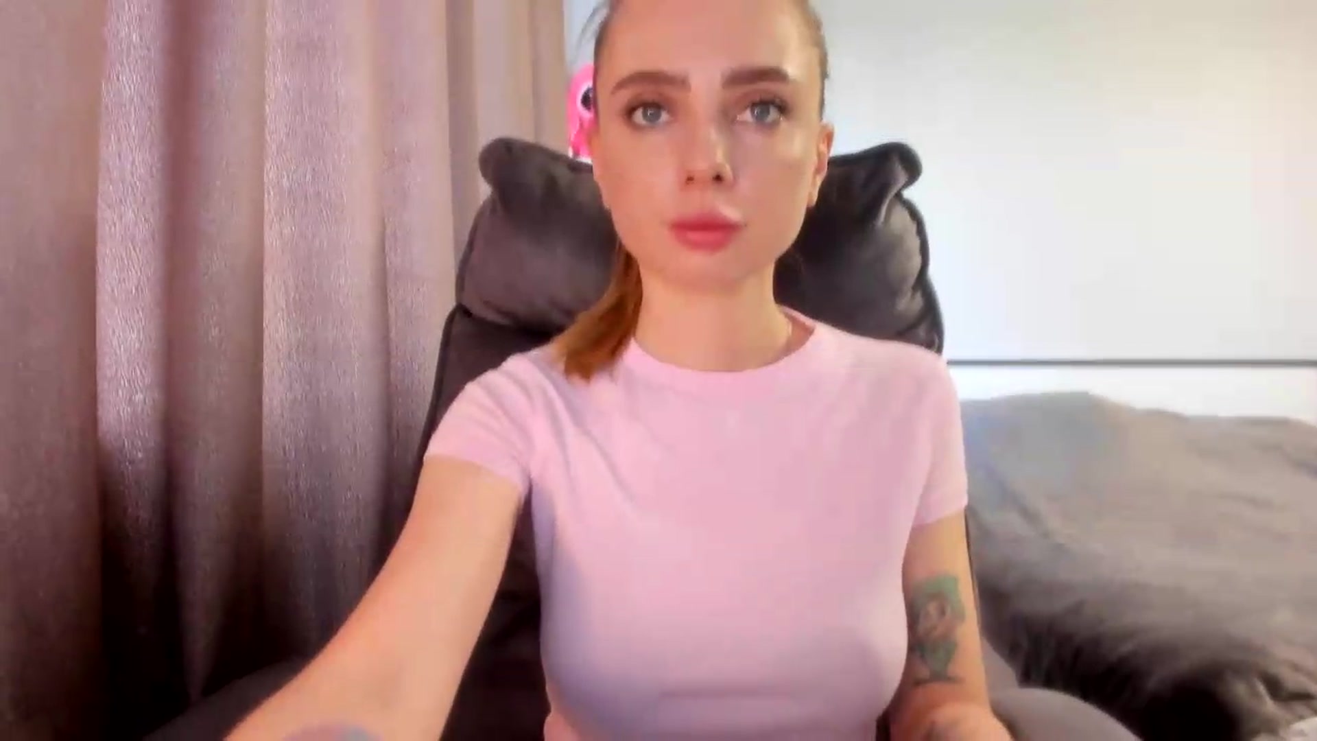 Gallery image thumbnail from Iam_Sasha's myfreecams stream on, 07/30/2026, 07:36 image 13 of 20