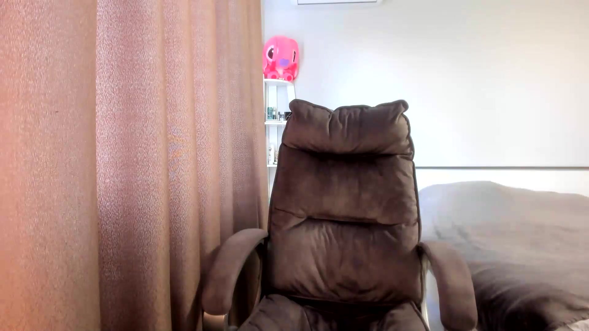 Gallery image thumbnail from Iam_Sasha's myfreecams stream on, 07/30/2026, 11:02 image 14 of 20