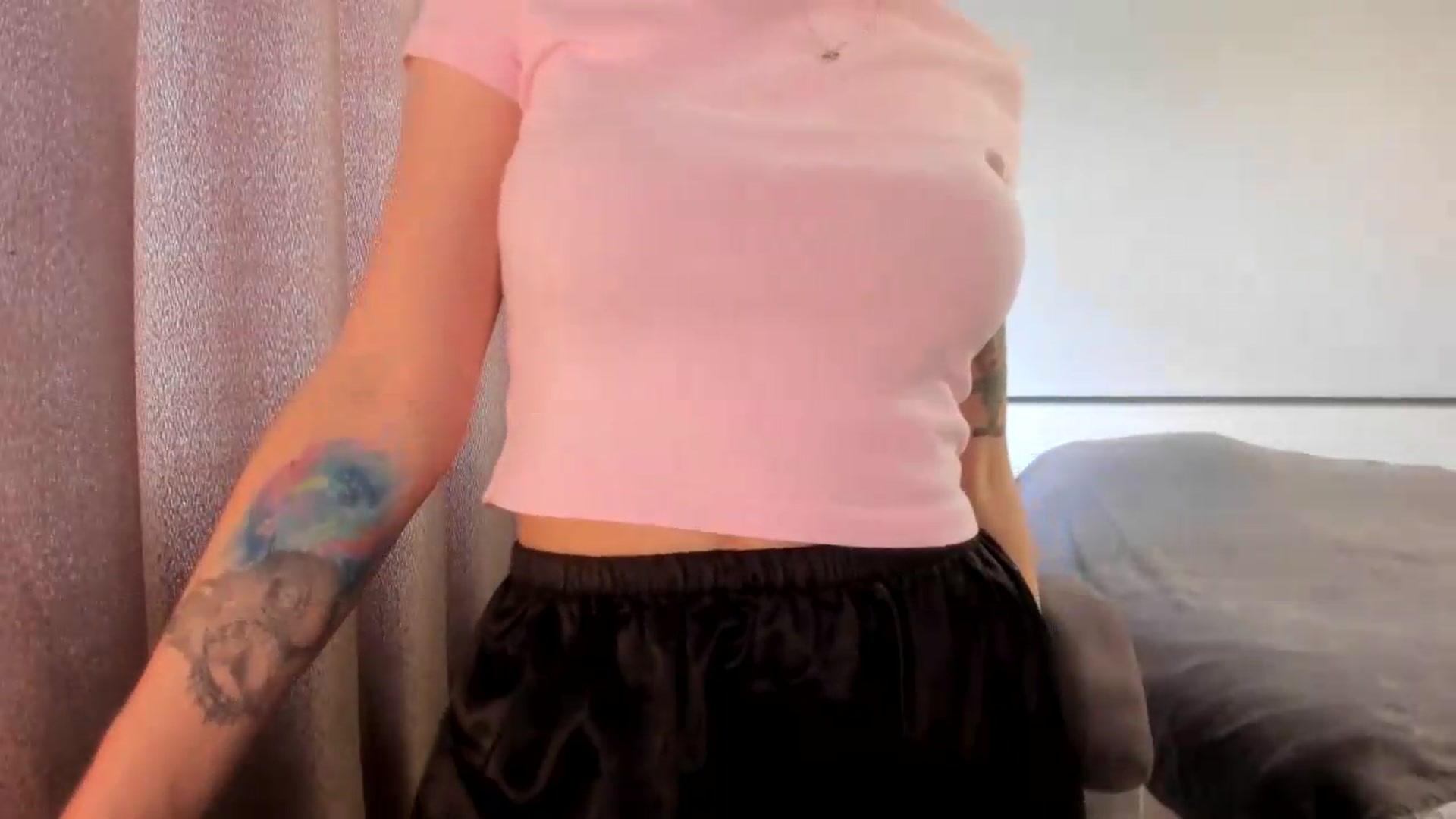 Gallery image thumbnail from Iam_Sasha's myfreecams stream on, 07/30/2026, 13:20 image 2 of 20