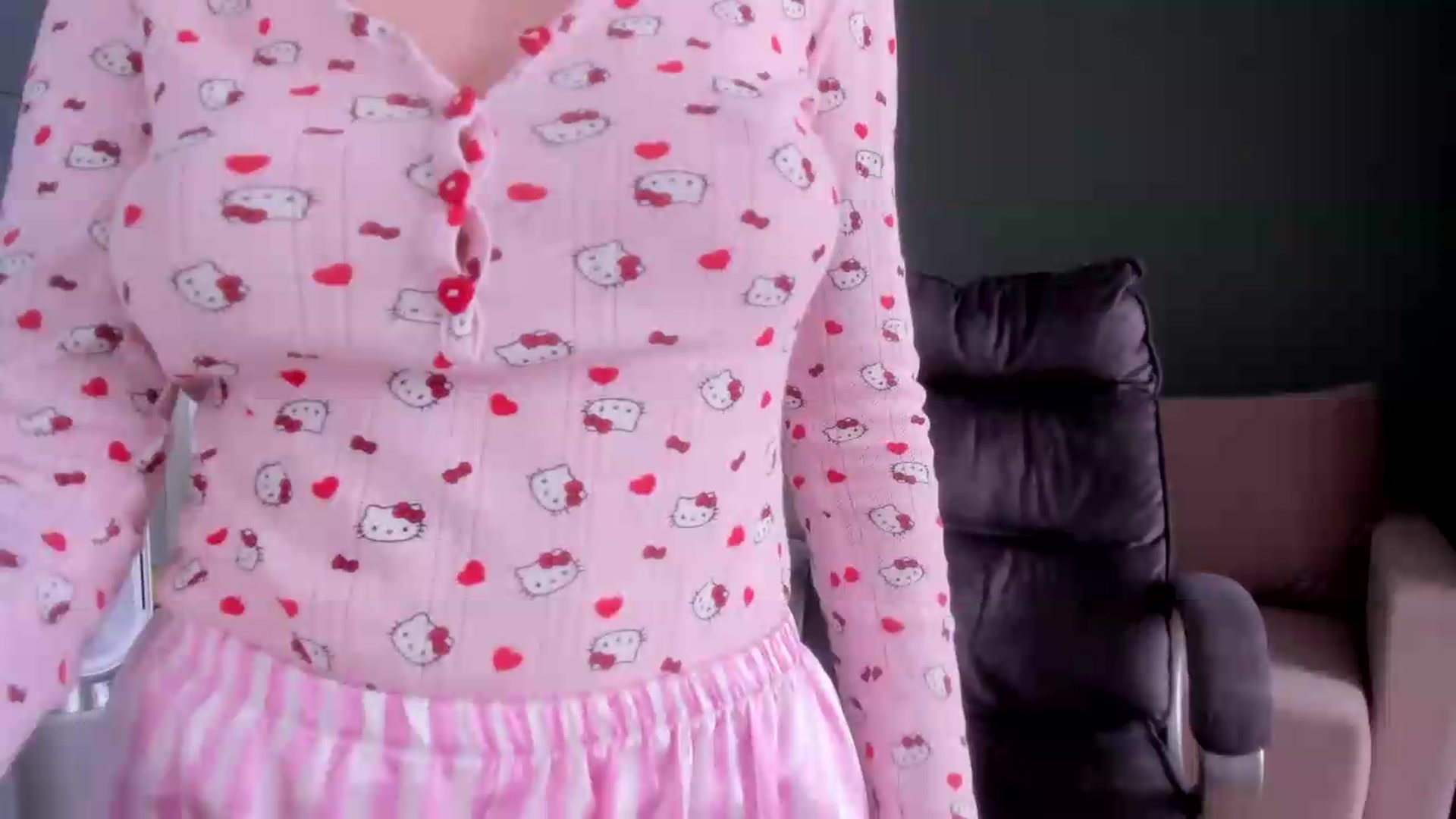 Gallery image thumbnail from Iam_Sasha's myfreecams stream on, 08/14/2026, 10:05 image 13 of 20
