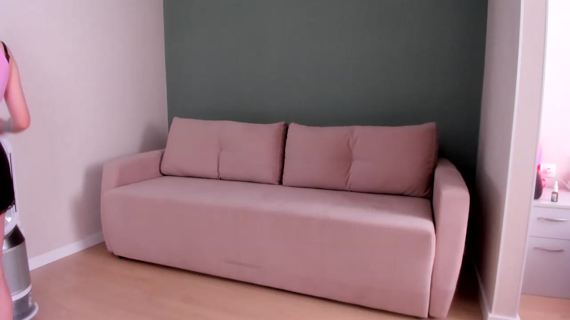 Gallery image thumbnail from Iam_Sasha's myfreecams stream on, 08/25/2026, 08:15 image 13 of 20