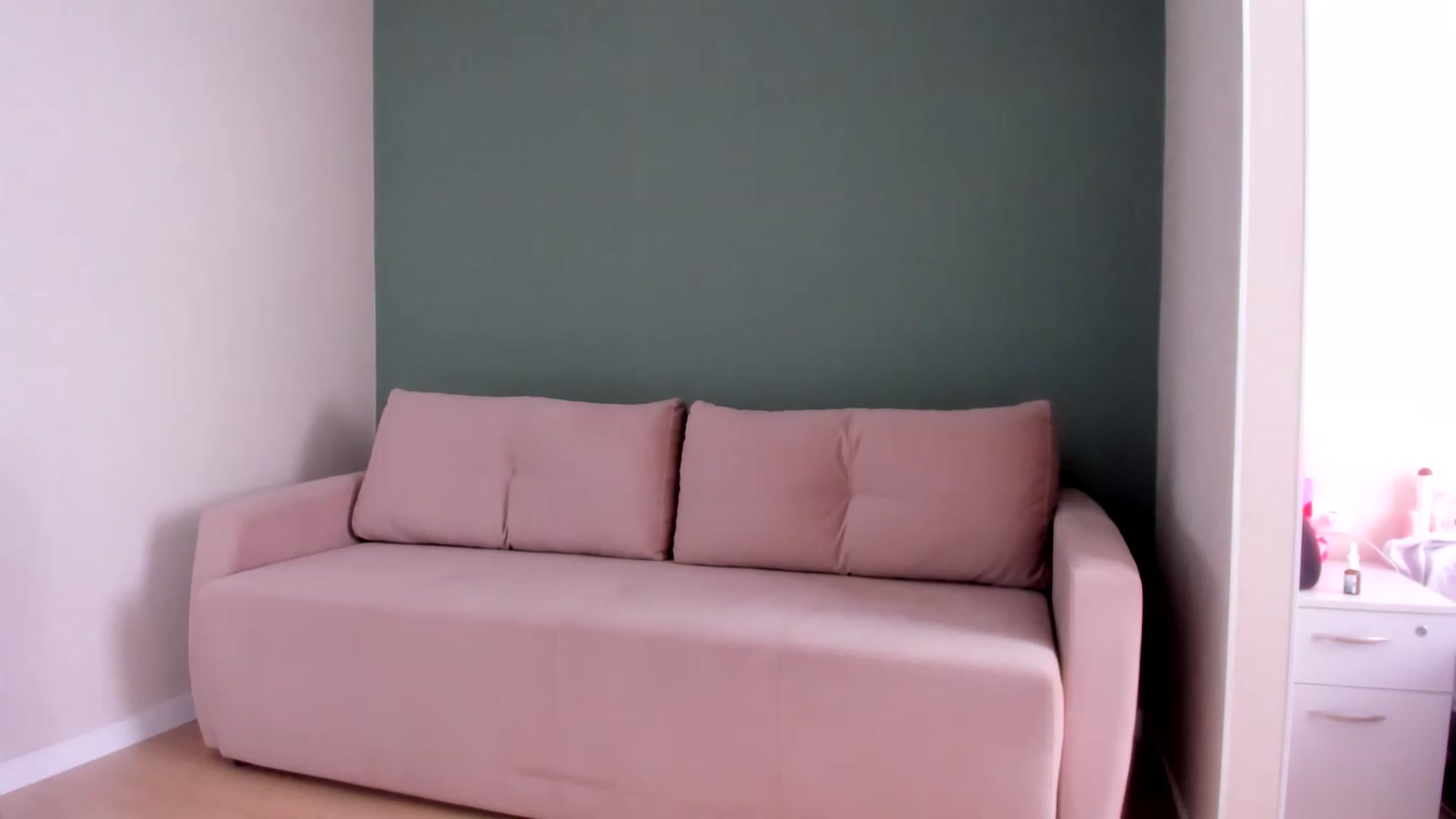 Gallery image thumbnail from Iam_Sasha's myfreecams stream on, 08/25/2026, 09:05 image 1 of 20