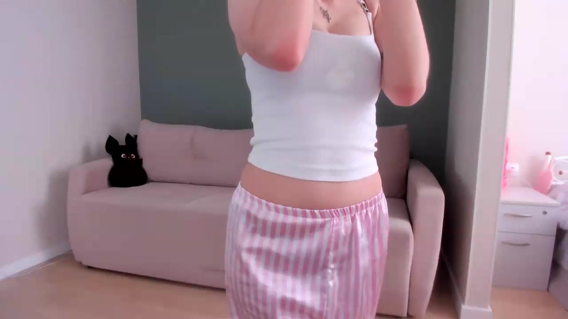 Gallery image thumbnail from Iam_Sasha's myfreecams stream on, 09/06/2026, 09:47 image 4 of 20
