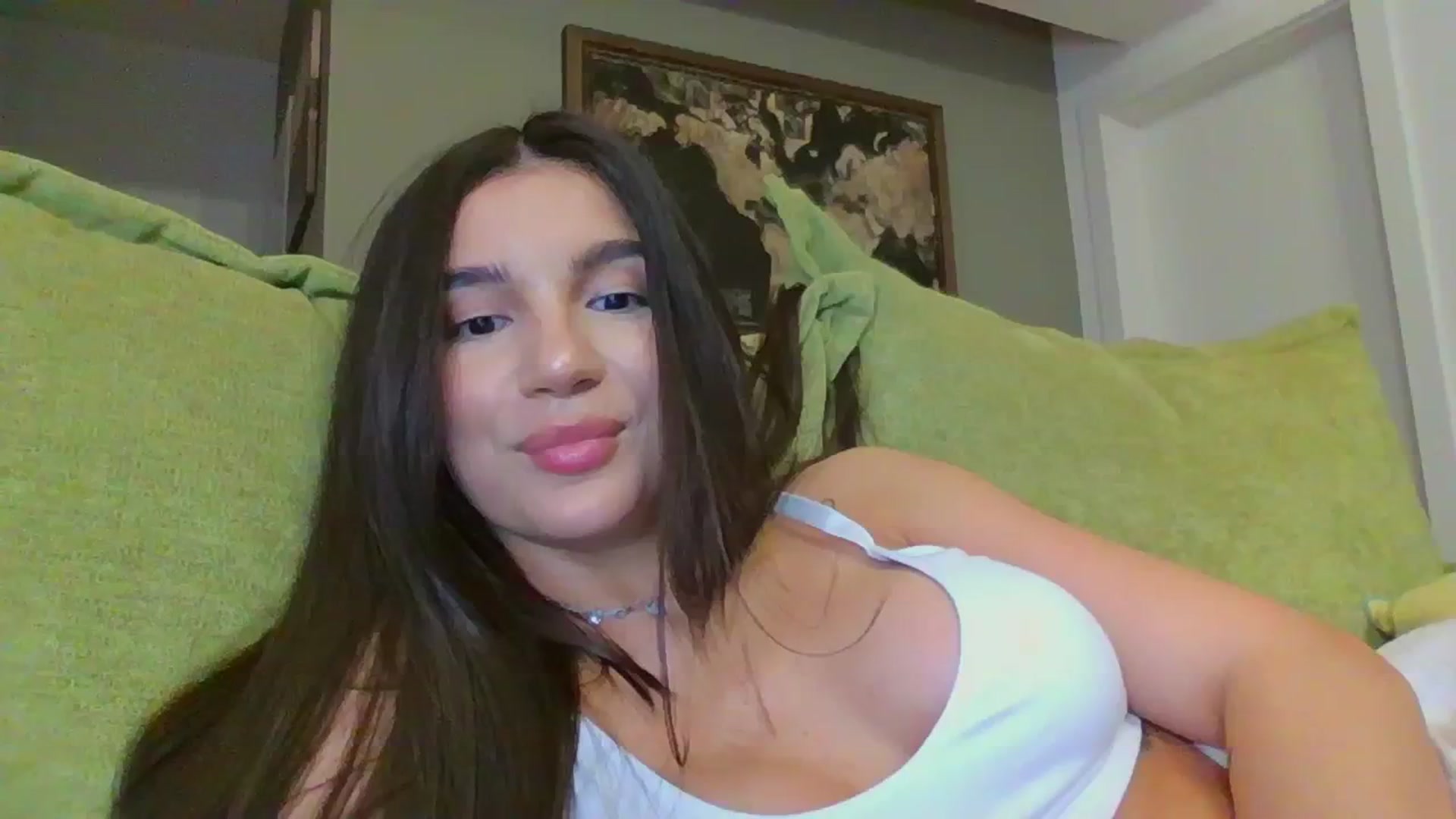 Gallery image thumbnail from Iamonline's myfreecams stream on, 02/16/2024, 18:00 image 1 of 20