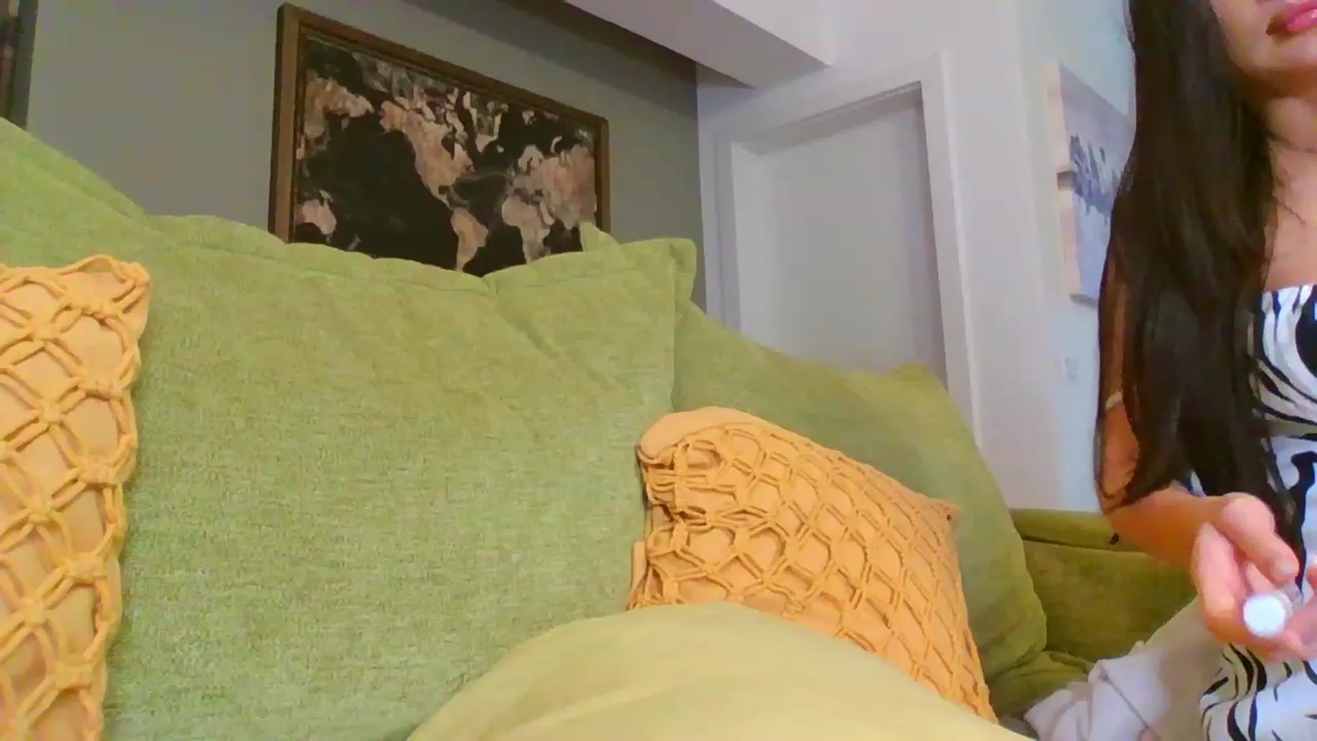 Gallery image thumbnail from Iamonline's myfreecams stream on, 02/26/2024, 15:00 image 11 of 20