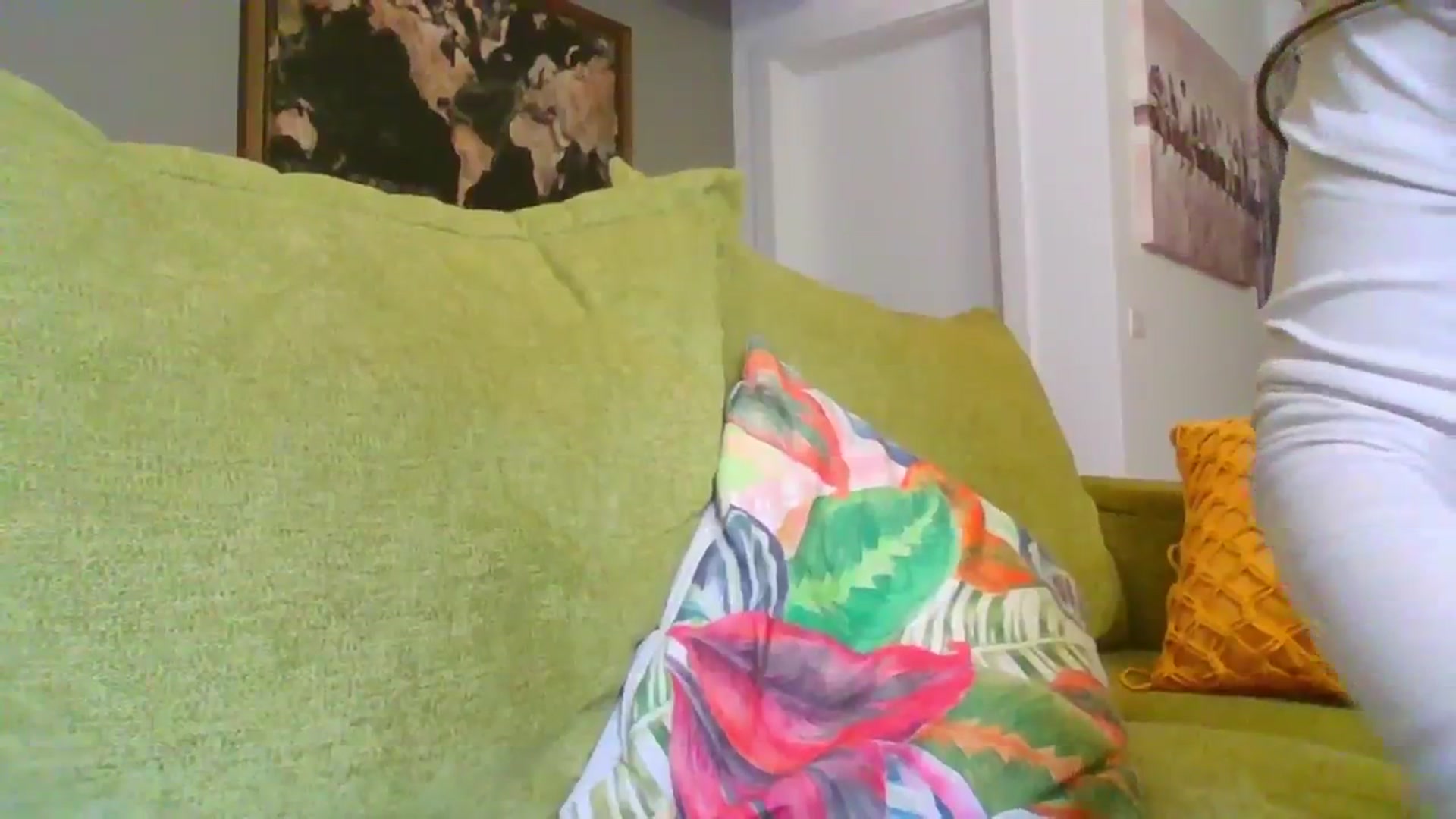 Gallery image thumbnail from Iamonline's myfreecams stream on, 03/06/2024, 16:33 image 20 of 20