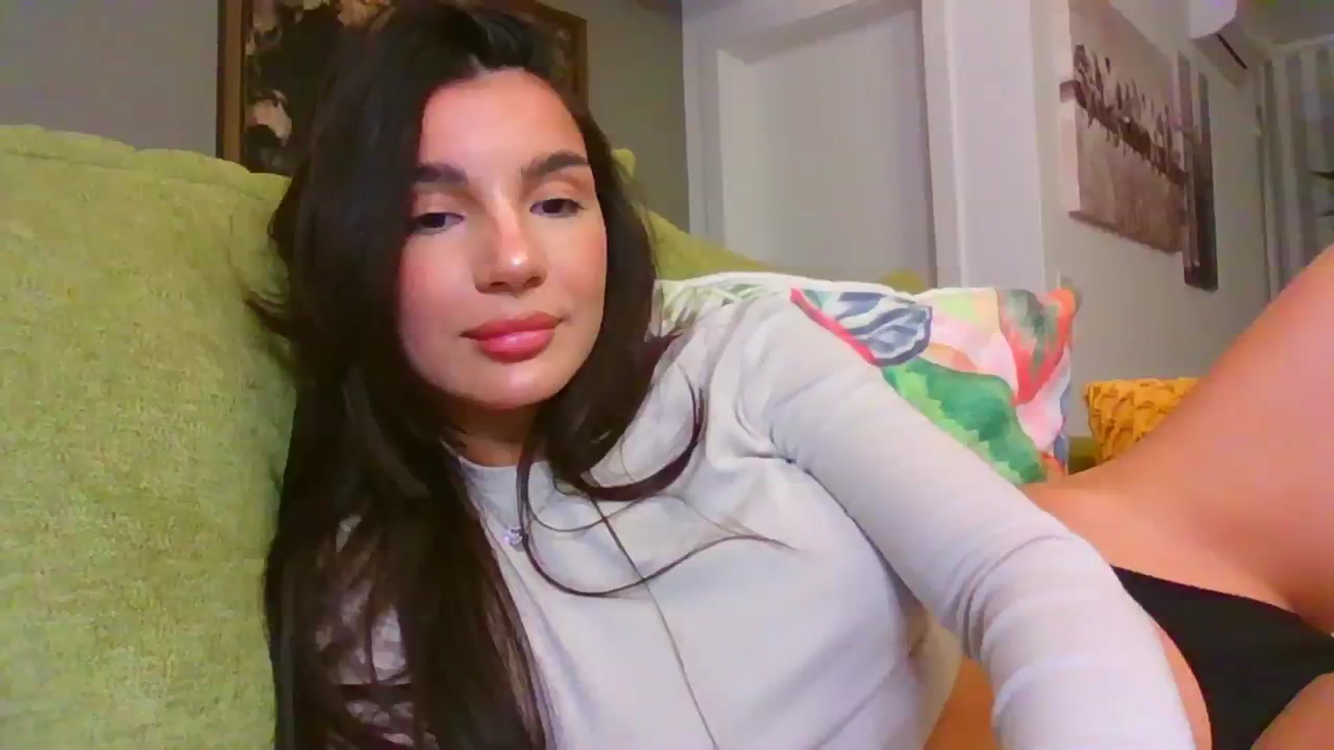 Gallery image thumbnail from Iamonline's myfreecams stream on, 03/06/2024, 17:47 image 7 of 20