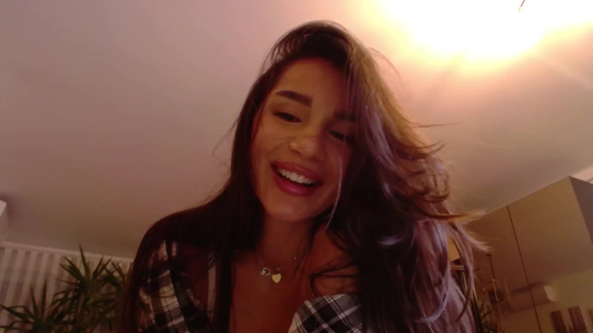 Gallery image thumbnail from Iamonline's myfreecams stream on, 03/14/2024, 19:52 image 9 of 20