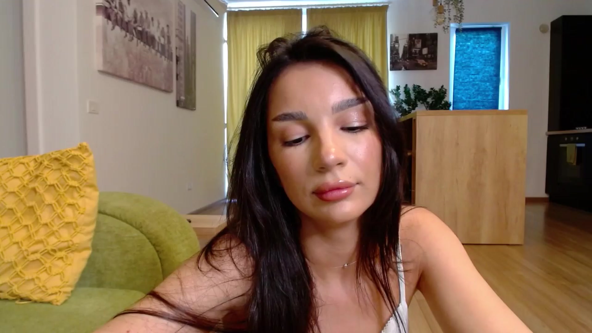 Gallery image thumbnail from Iamonline's myfreecams stream on, 04/11/2024, 10:49 image 18 of 20