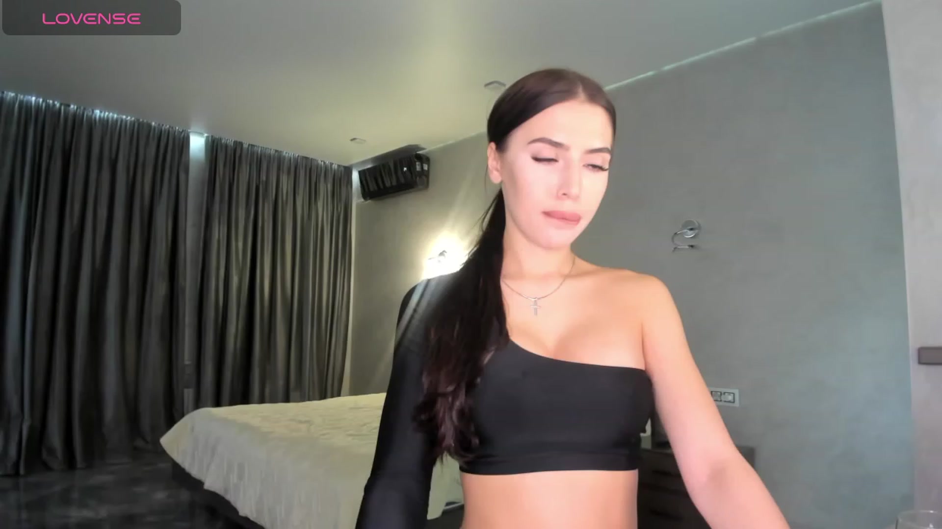 Gallery image thumbnail from IceKate_'s myfreecams stream on, 01/31/2024, 19:08 image 7 of 20