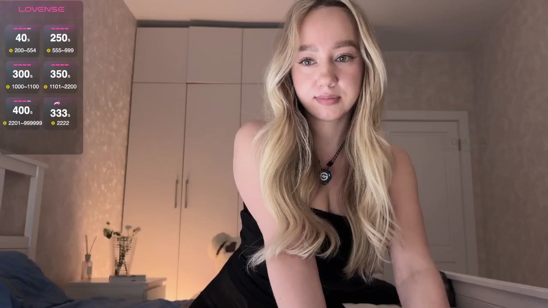 Gallery image thumbnail from IcePrincess_'s myfreecams stream on, 11/01/2025, 16:24 image 7 of 20