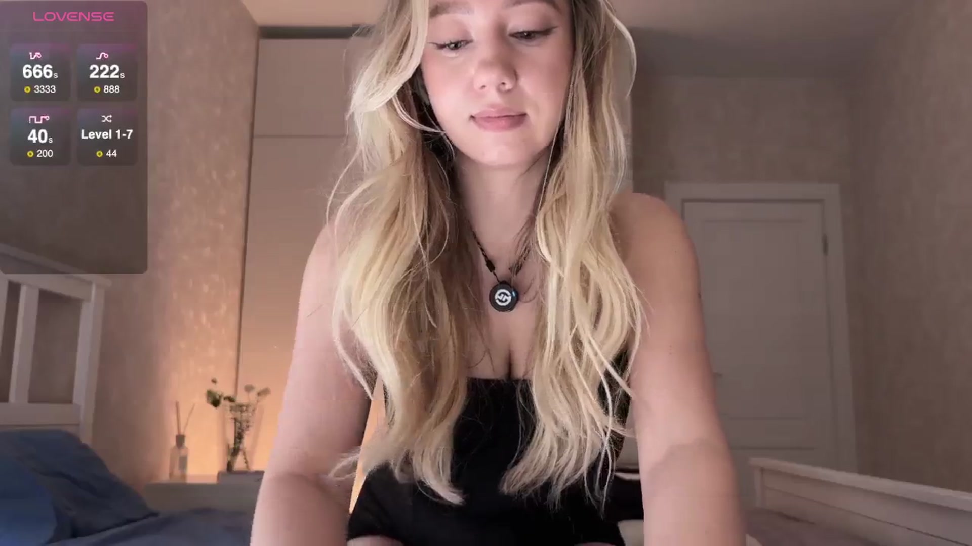 Gallery image thumbnail from IcePrincess_'s myfreecams stream on, 11/01/2025, 16:24 image 15 of 20