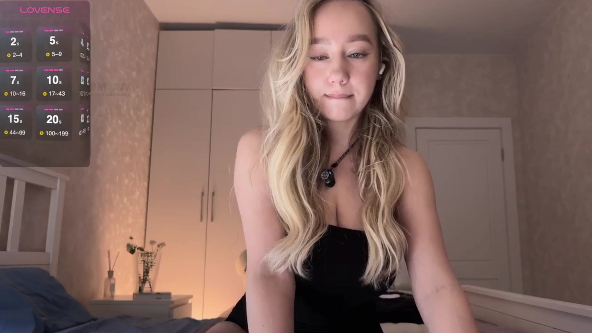 Gallery image thumbnail from IcePrincess_'s myfreecams stream on, 11/01/2025, 16:24 image 17 of 20