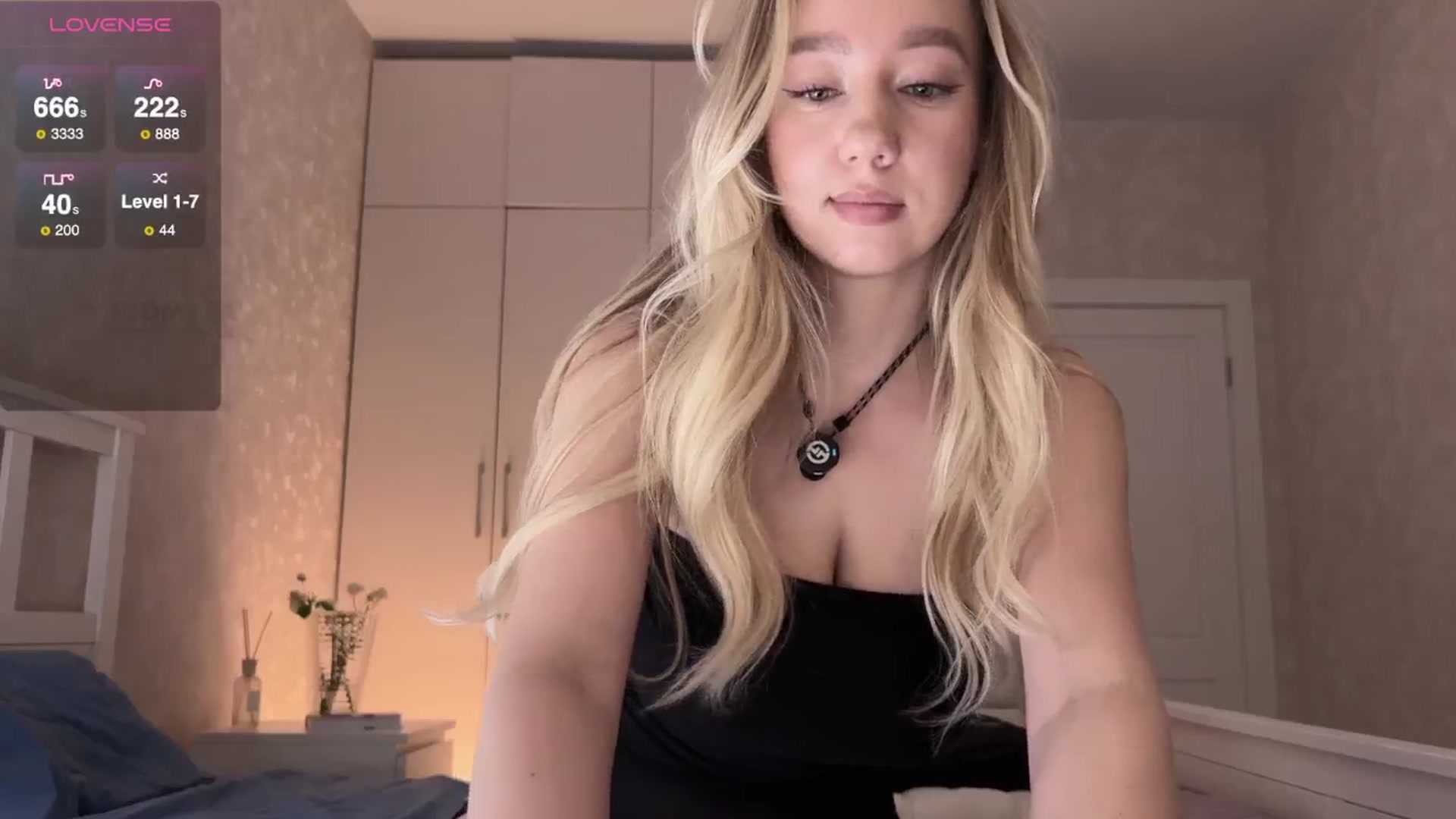 Gallery image thumbnail from IcePrincess_'s myfreecams stream on, 11/01/2025, 16:24 image 11 of 20